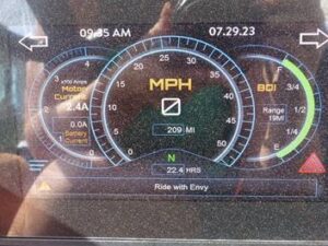LOT 6156 2020 ENVY ELECTRIC GOLF CART 