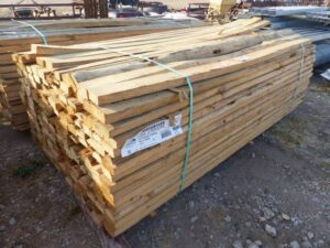 LOT 6187 BUNDLE OF 2X4X8 