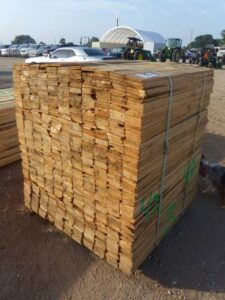 LOT 6194 BUNDLE OF 3 FT SLATS 