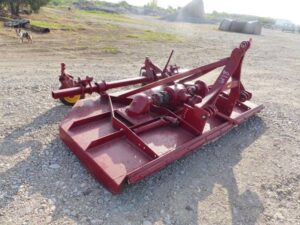 LOT 6198 3 PT 9 FT SHREDDER 