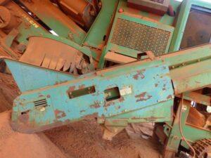 LOT 6205 2012 MCCLOSKEY I44R IMPACT CRUSHER 