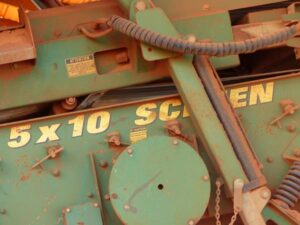 LOT 6205 2012 MCCLOSKEY I44R IMPACT CRUSHER 