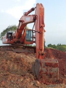 LOT 6210 DOOSAN DX420LC EXCAVATOR 