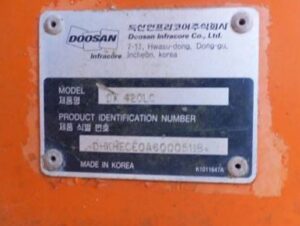 LOT 6210 DOOSAN DX420LC EXCAVATOR 