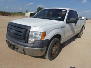 LOT 6304 2010 FORD F150 TRUCK 