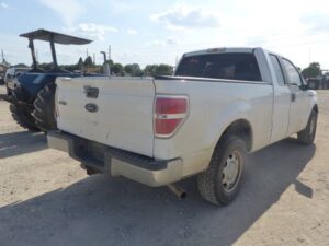LOT 6304 2010 FORD F150 TRUCK 