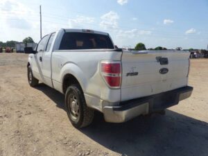 LOT 6304 2010 FORD F150 TRUCK 