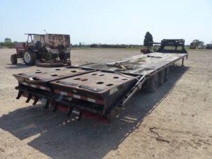 LOT 6332 2020 LAMAR 39X102 GN TRAILER 