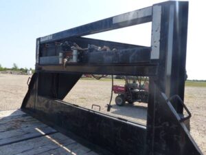 LOT 6332 2020 LAMAR 39X102 GN TRAILER 