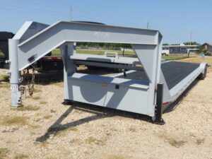 LOT 6333 2022 MAXEY 40X101 GN TRAILER 1