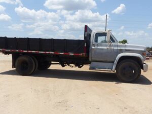 LOT 6334 1975 CHEVROLET C60 TRUCK 