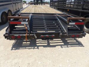 LOT 6336 TOP HAT 30 FT GN FLATBED TRAILER 