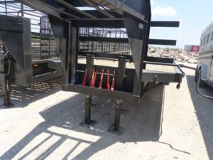 LOT 6336 TOP HAT 30 FT GN FLATBED TRAILER 