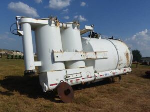 LOT 6338 TRINADO TRUCK MOUNT VACUUM PUMP 