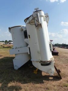LOT 6338 TRINADO TRUCK MOUNT VACUUM PUMP 