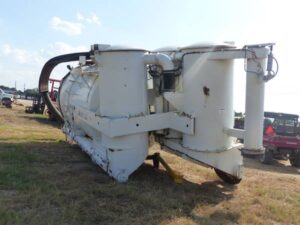 LOT 6338 TRINADO TRUCK MOUNT VACUUM PUMP 