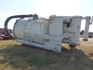 LOT 6338 TRINADO TRUCK MOUNT VACUUM PUMP 