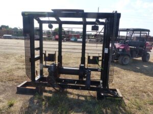 LOT 6341 HEADACHE RACK WITH RUFNEK WINCH 